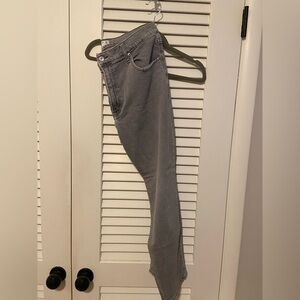 Abercrombie & Fitch Gray Jeans - Mom High Rise